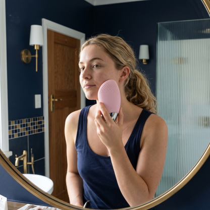 LumaForm™ Fresh Glow Cleansing Brush